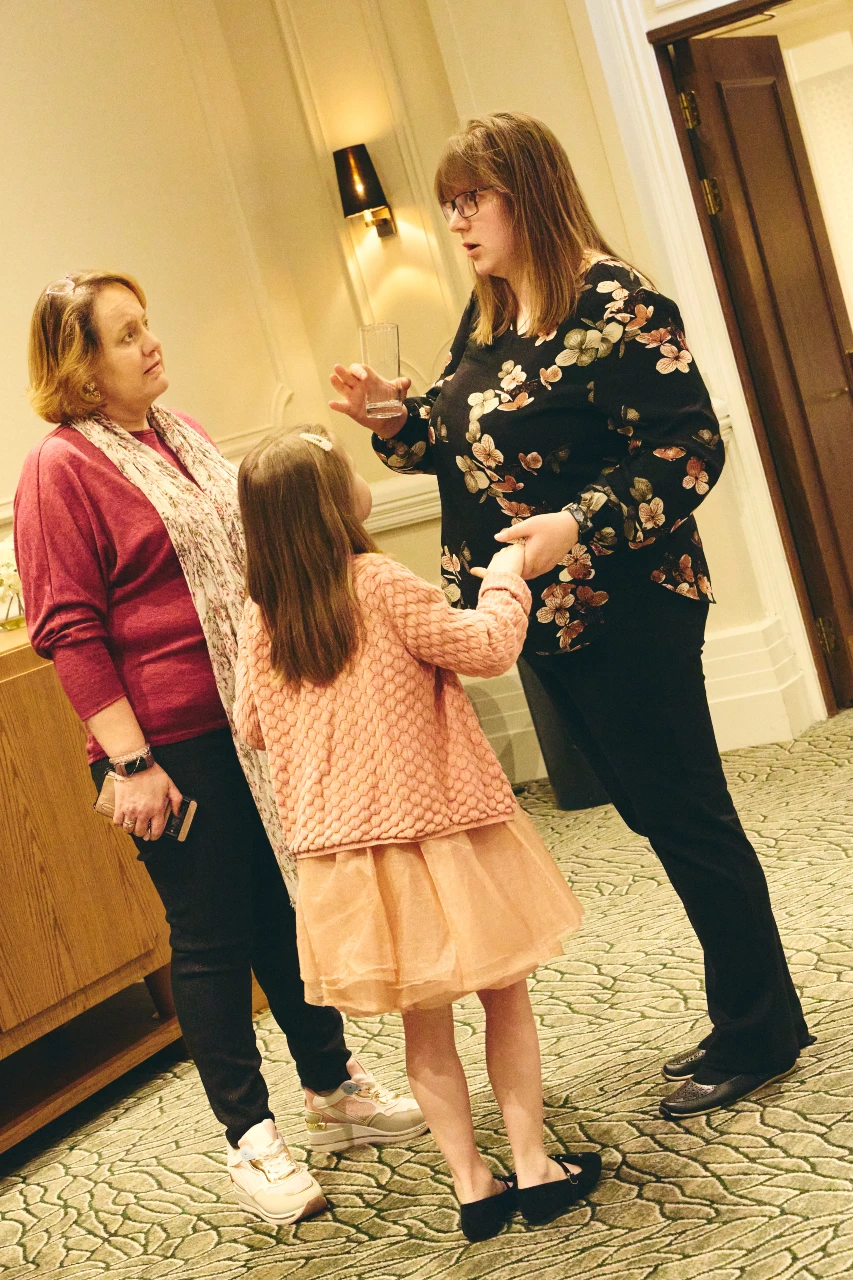 Elisete Cindy and Teevi